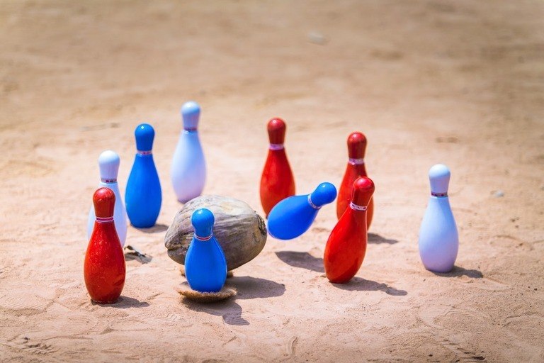 Fun Beach Games With Toys And Floats Fun Beach Games With Toys And Floats