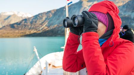 5 Best Binoculars For Alaska Cruise of 2025