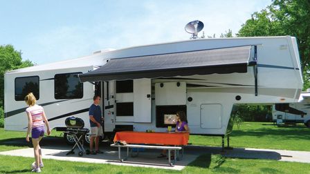 Best Portable Satellite Dish For RV of 2025: Top 7 Picks
