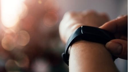 Cheap Fitness Tracker With Heart Rate Monitor of 2025: Top 6 Picks