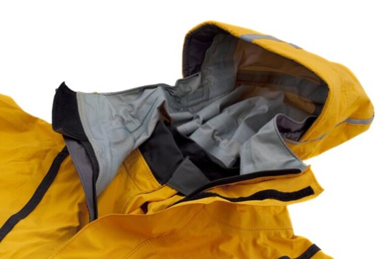What to Wear When Kayaking? What to Wear When Kayaking?